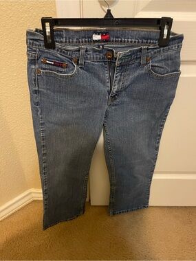 Tommy Hilfiger Women's Medium Blue Flare Jeans size 9
